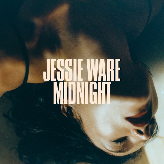 Nakon dvogodišnje studijske pauze, Jessie Ware predstavlja potpuno novi singl!