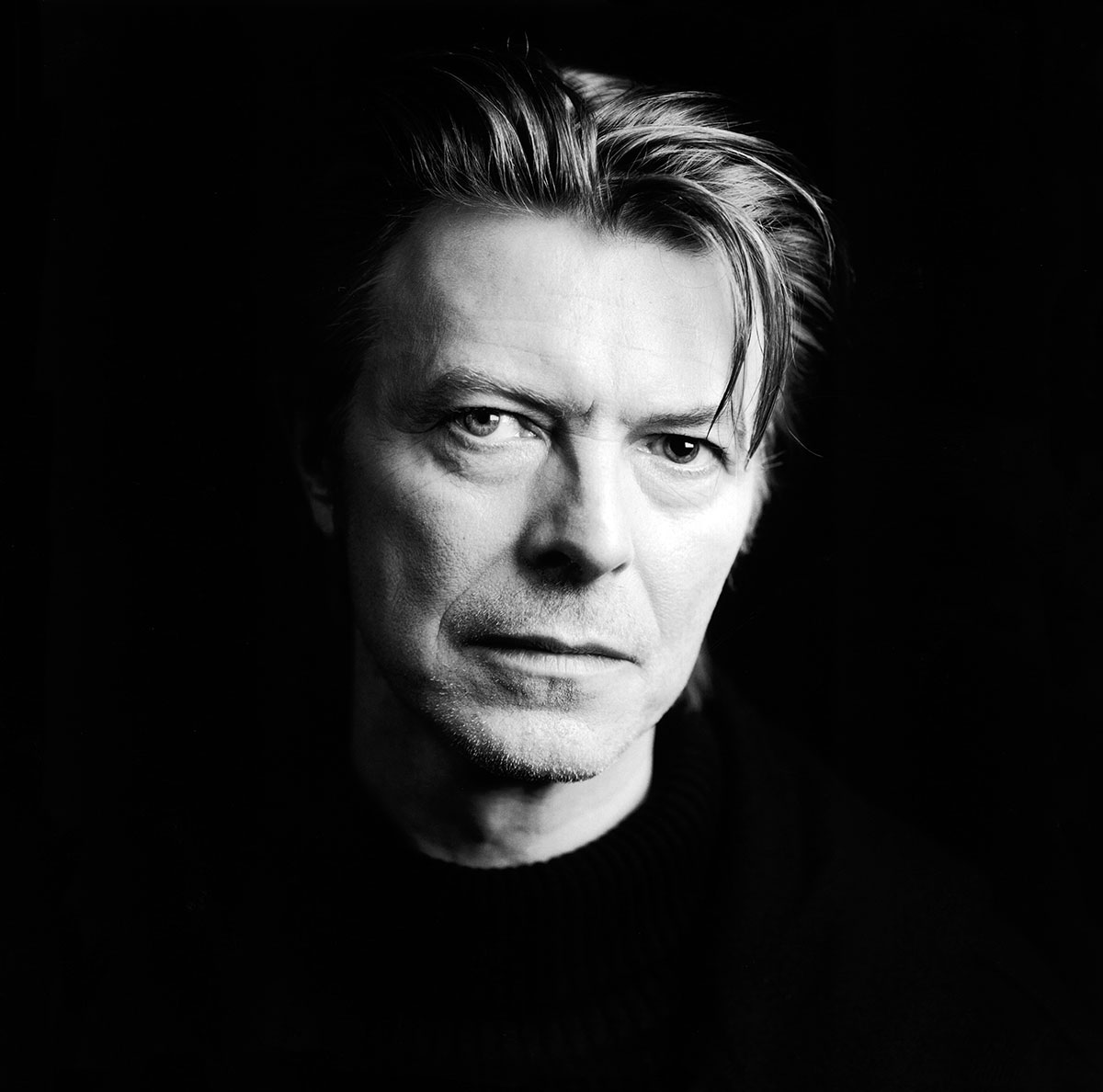 Dan u znaku Davida Bowiea