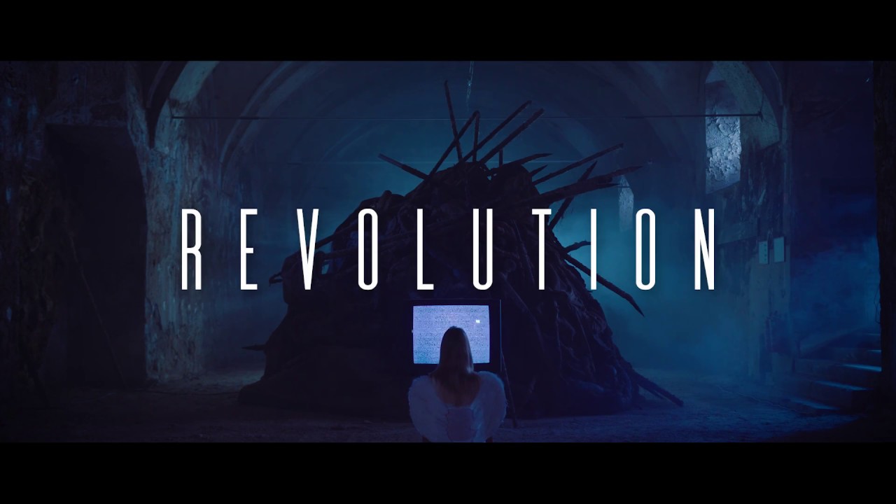 Božo Vrećo premijerno predstavio novu pjesmu “Revolution”