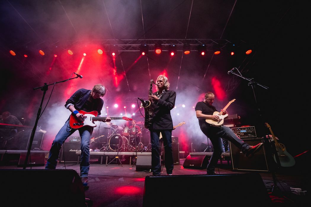 Imset i the Dire Straits Experience raspjevali publiku prve večeri Adria Summer Festivala