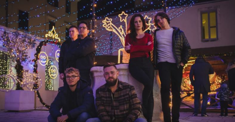 Blagdanska čestitka iz Zadra – Zaljubljenici u glazbu i u svoj grad snimili božićni mashup