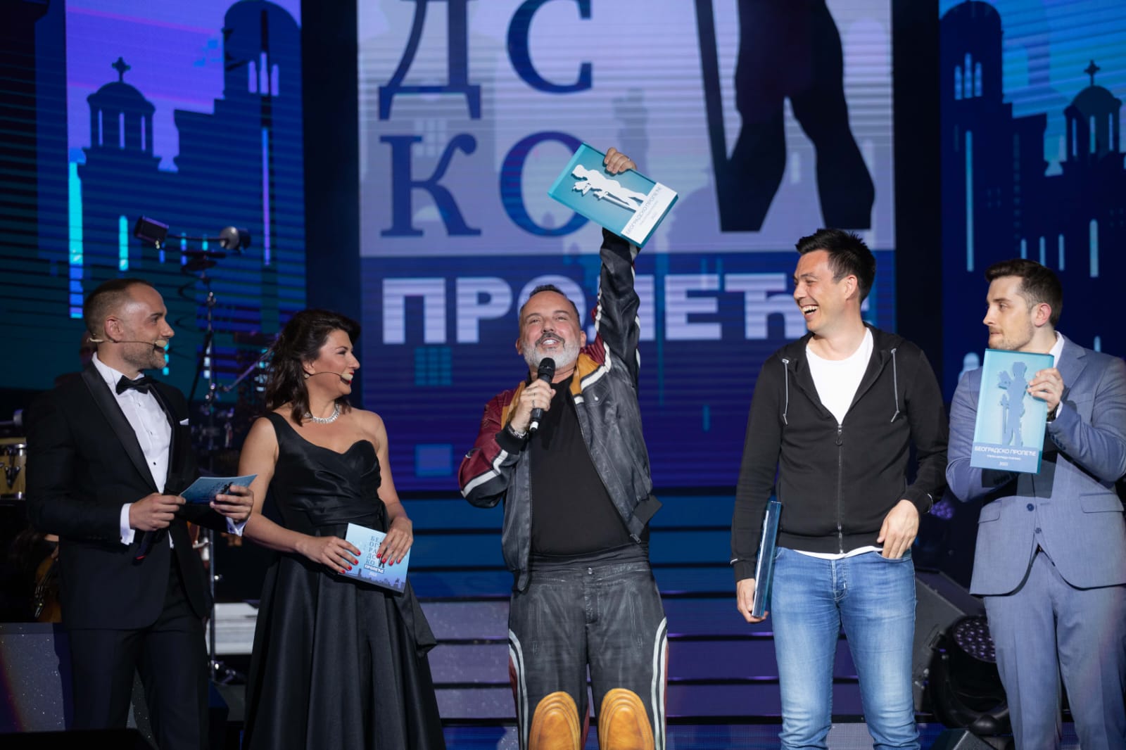 Tony Cetinski s pjesmom ‘Čuvam ljubav’ pobjednik festivala ‘Beogradsko proleće’!