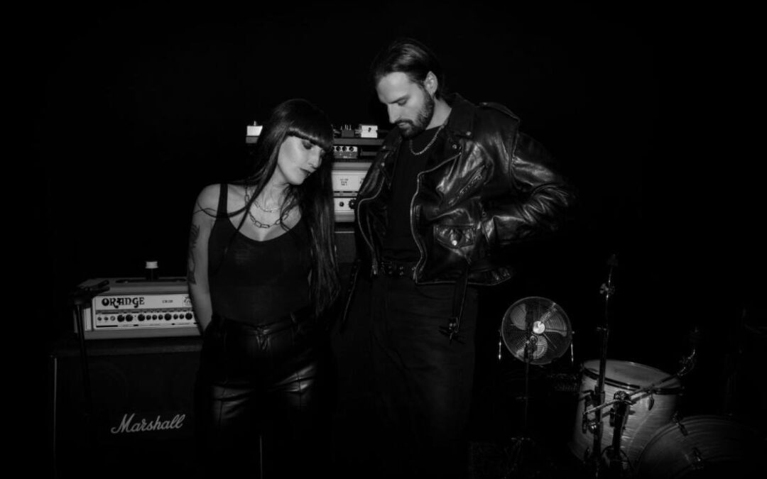 Darkwave duo ULTRA SUNN premijerno u Močvari, rasprodali sve early bird ulaznice!